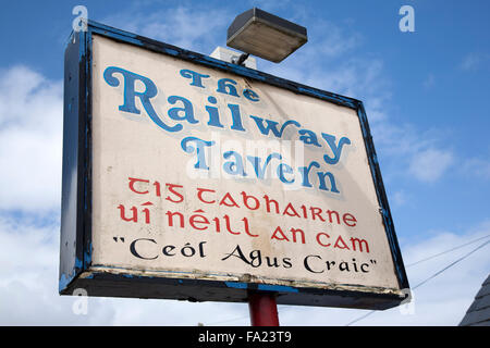 Railway Tavern Pub, Camp, péninsule de Dingle, Irlande Banque D'Images