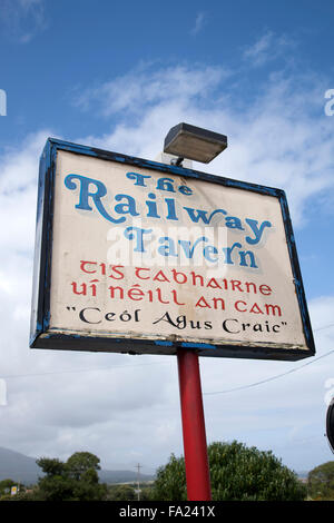 Railway Tavern Pub, Camp, péninsule de Dingle, Irlande Banque D'Images
