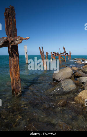 Ancienne jetée à Archer Point, Qld. Banque D'Images