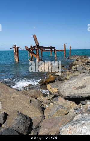 Ancienne jetée à Archer Point, Qld. Banque D'Images