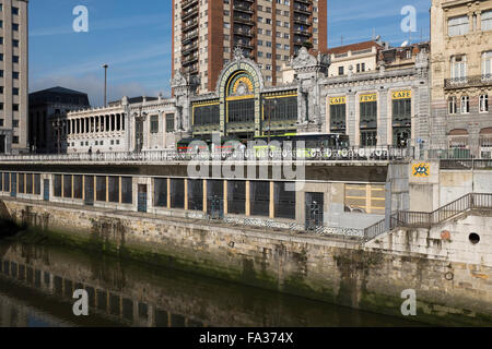 La Concordia ou la gare de Santander à Bilbao Banque D'Images