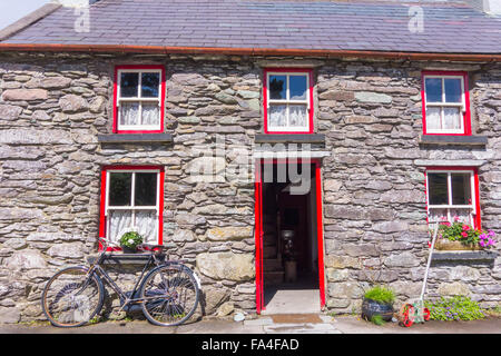 Molly Gallivan est une maison de ferme traditionnelle irlandaise Banque D'Images