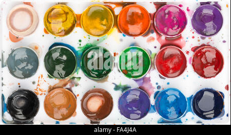 Les peintures à l'aquarelle. Arrière-plan coloré. Modèle pour l'impression sur téléphone portable Banque D'Images