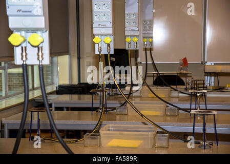 Classe de sciences à l'école secondaire à vide en Hollande Banque D'Images