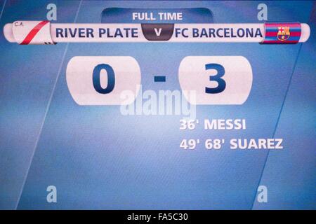 Kanagawa, Japon. 18Th Oct, 2015. Le scoreborad finale Football/soccer : Fifa Club World Cup Japon 2015 match final entre River Plate 0-3 FC Barcelone au stade international de Yokohama à Kanagawa, Japon . © Maurizio Borsari/AFLO/Alamy Live News Banque D'Images