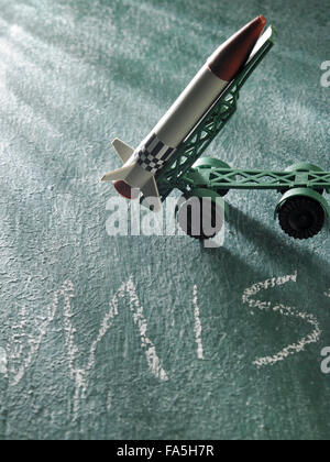 Jouet en plastique avec support de missiles Banque D'Images