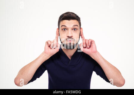Bande dessinée amusante jeune homme barbu faire drôle de visage sur fond blanc Banque D'Images