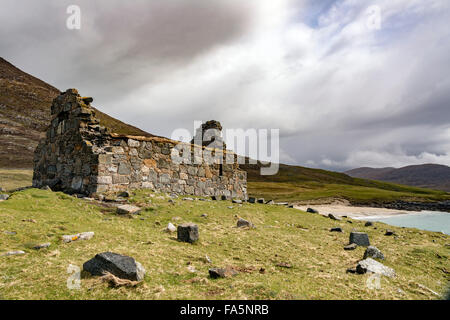 Les vestiges de la chapelle à un Rubha Teampaill sur Toe Head sur l'île de Harris Banque D'Images