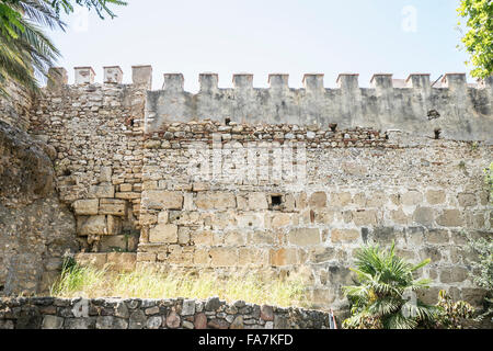 Mur et tour de château médiéval à Marbella Andalousie Espagne Banque D'Images