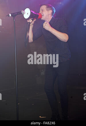 Performances live au G-A-Y avec Pierre Max : où : London, Royaume-Uni Quand : 21 Nov 2015 Banque D'Images