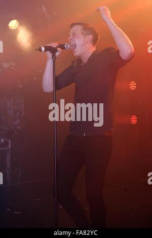 Performances live au G-A-Y avec Pierre Max : où : London, Royaume-Uni Quand : 21 Nov 2015 Banque D'Images