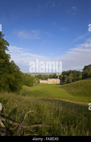 Une vue sur le parc à l'est face à Dyrham Park, Gloucestershire. Banque D'Images