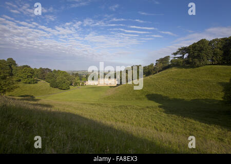 Une vue sur le parc à l'est face à Dyrham Park, Gloucestershire. Banque D'Images