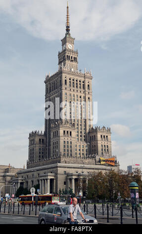 Palais de la Culture et des sciences, Varsovie, Pologne Banque D'Images