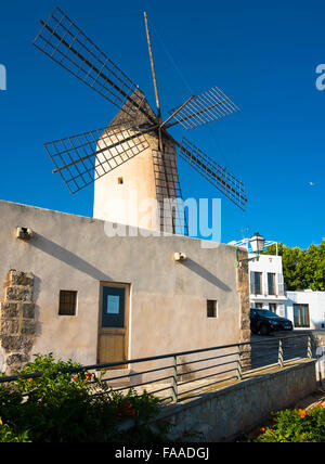 Moulin à vent historique de es Jonquet, Santa Catalina, Palma de Majorque, Majorque, Îles Baléares, Espagne Banque D'Images