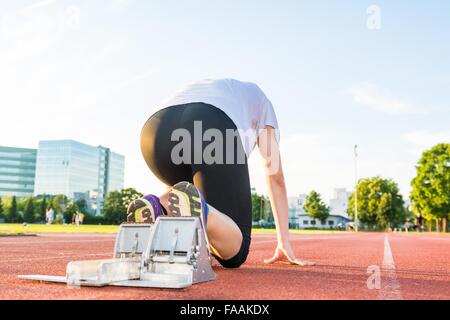 Sprinter prêt à démarrer. Banque D'Images