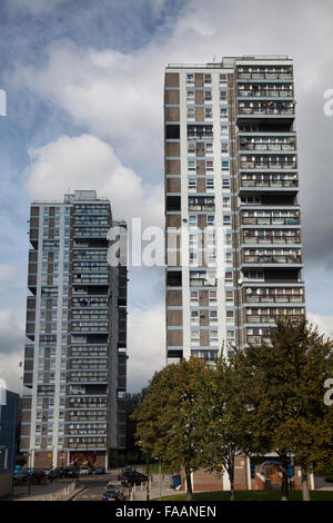 High Rise Housing Estate off Wandsworth Road à Lambeth - London UK Banque D'Images