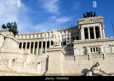 (Vittoriano monument Vittorio Emanuele II) à Rome, Italie Banque D'Images