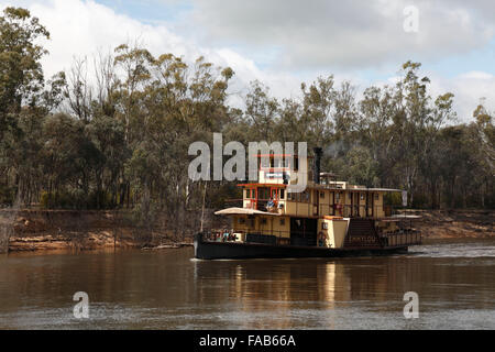 Le P.S. Emmylou est un fleuve Murray paddlesteamer, sur la rivière Murray Echuca Victoria Australie Banque D'Images