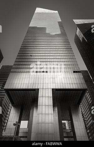 Niveau du sol noir & blanc vue de la Citigroup moderniste skyscraper Centre à Midtown East, Manhattan, New York City Banque D'Images