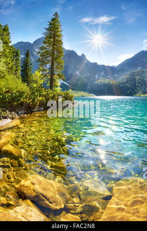 Le lac Morskie Oko, Tatras, Pologne Banque D'Images