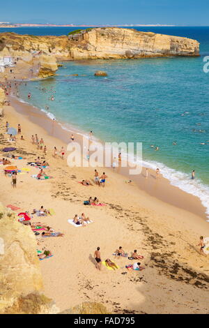 Algarve plage côte près de Albufeira, Portugal Banque D'Images
