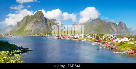 Les îles Lofoten, Reine, Moskenes, Norvège Banque D'Images