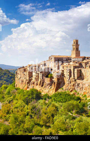 Pitigliano cityscape, Toscane, Italie Banque D'Images