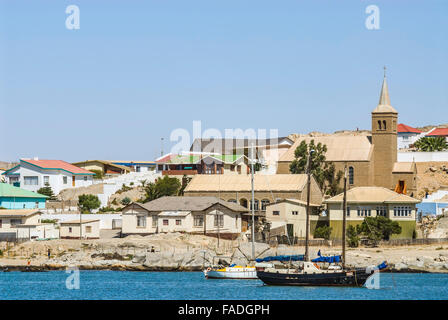 Front de mer de la ville portuaire de Luderitz, Namibie, Afrique du Sud-Ouest Banque D'Images