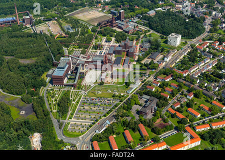 Vue aérienne de Zollverein, site du patrimoine mondial, Site du patrimoine mondial, Essen-Katernberg, Double Bock chevalement, ancienne cokerie, Banque D'Images