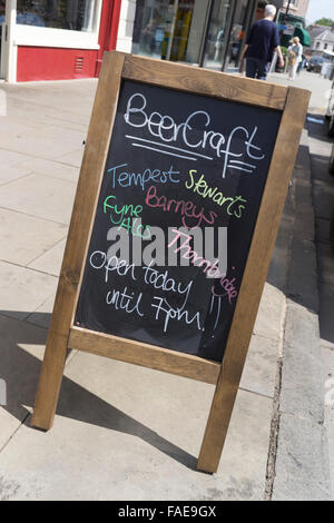 Beercraft la bière spécialiste boutique, Kelso, l'Écosse. Banque D'Images