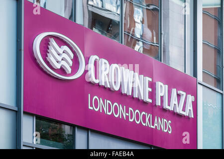 Crowne Plaza Hotel, Docklands, Londres, Angleterre, Royaume-Uni Banque D'Images