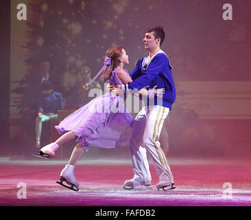 Londres, Royaume-Uni. 28 Dec, 2015. Répétition générale de la 'Imperial Ice Stars - Casse-noisette on Ice" au Royal Albert Hall, Londres le 28 décembre 2015. Casse-noisette sur glace est ouvert au Royal Albert Hall, le lundi 28 décembre 2015 au 2 janvier 2016 Crédit : KEITH MAYHEW/Alamy Live News Banque D'Images