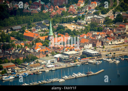 Vue aérienne, de la vieille ville et de la jetée de Travemünde, Travemünde, Lübeck, Lübeck Bay, Hansestadt, Schleswig-Holstein, Allemagne, Europe, Banque D'Images