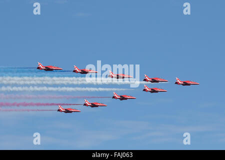 Des flèches rouges aerobatic team afficher 2015 Banque D'Images