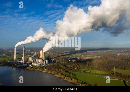 Kraftwerk Voerde centrale de charbon sur le Rhin, les émissions, de fumée, de cheminées, tour de refroidissement, Voerde, Ruhr Banque D'Images
