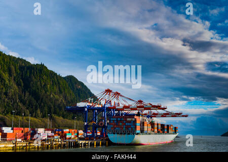 Les camions-citernes océaniques au port de Prince Rupert, Colombie-Britannique Canada Banque D'Images