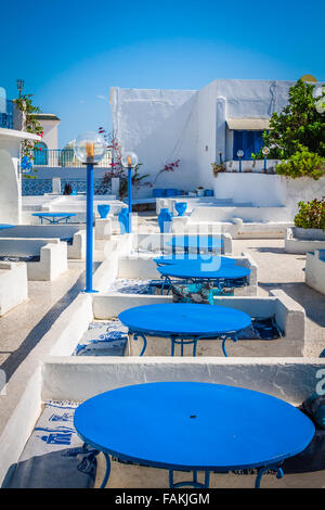 Restaurant tunisien's close-up. Sidi Bou Said - ville du nord de la Tunisie connue pour son architecture bleu et blanc Banque D'Images