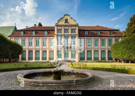 Palais des abbés historique Oliwa de Gdansk, Pologne. Banque D'Images