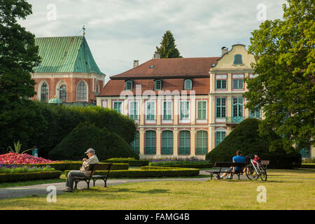 Palais des abbés historique Oliwa de Gdansk, Pologne. Banque D'Images