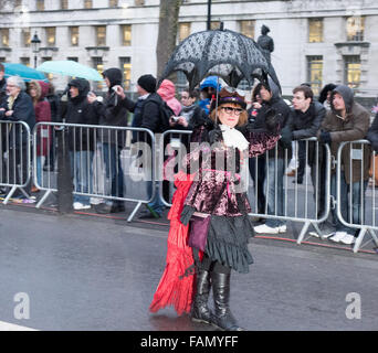 Londres, Royaume-Uni. 1er janvier 2016. Punk à vapeur participant, New Years Parade, London Crédit : Ian Davidson/Alamy Live News Banque D'Images