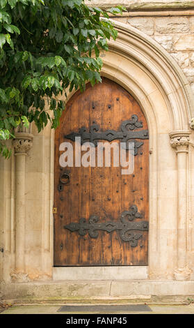 Entrée de l’église Banque D'Images