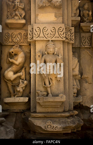 Bateshwar temple sculpture de déesse Banque D'Images