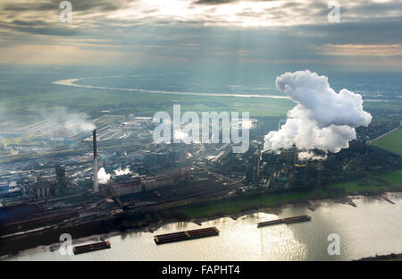 Vue aérienne, steelworks HKM am Rhein, aciéries, Krupp-Mannesmann Huckingen, fumeurs, cheminées industrielles, de la cokéfaction, paysage Banque D'Images