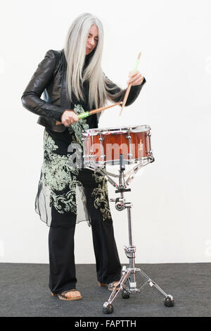 Dame Evelyn Glennie, percussionniste virtuose sourds. Banque D'Images