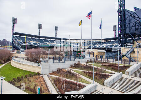 Stade des Pirates de Pittsburgh de la rivière Banque D'Images