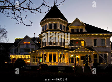 Gatsby Mansion, partie de Huntingdon Manor, un hôtel à Victoria, BC, Canada. Maintenant (2017) appelé Pendray Inn et de thé. Banque D'Images