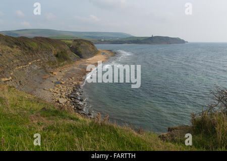 La baie de Kimmeridge est de Meyrick Park Golf Course sur la côte du Dorset England uk vers Tour Clavell Banque D'Images