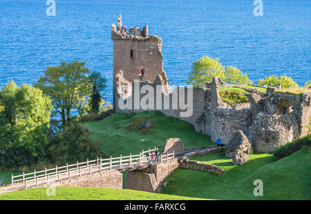 Le Château d'Urquhart près de Loch Ness sur Strone Point près de Drumnadrochit village des Highlands d'Écosse Royaume-Uni GB EU Europe Banque D'Images