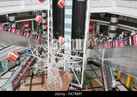 Intérieur de Menlyn Park Shopping Centre, Pretoria, la municipalité métropolitaine de Tshwane, la Province de Gauteng, Afrique du Sud Banque D'Images